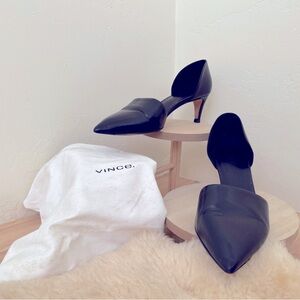 Vince D’orsay low heel black all leather pumps size 6.5 in good condition